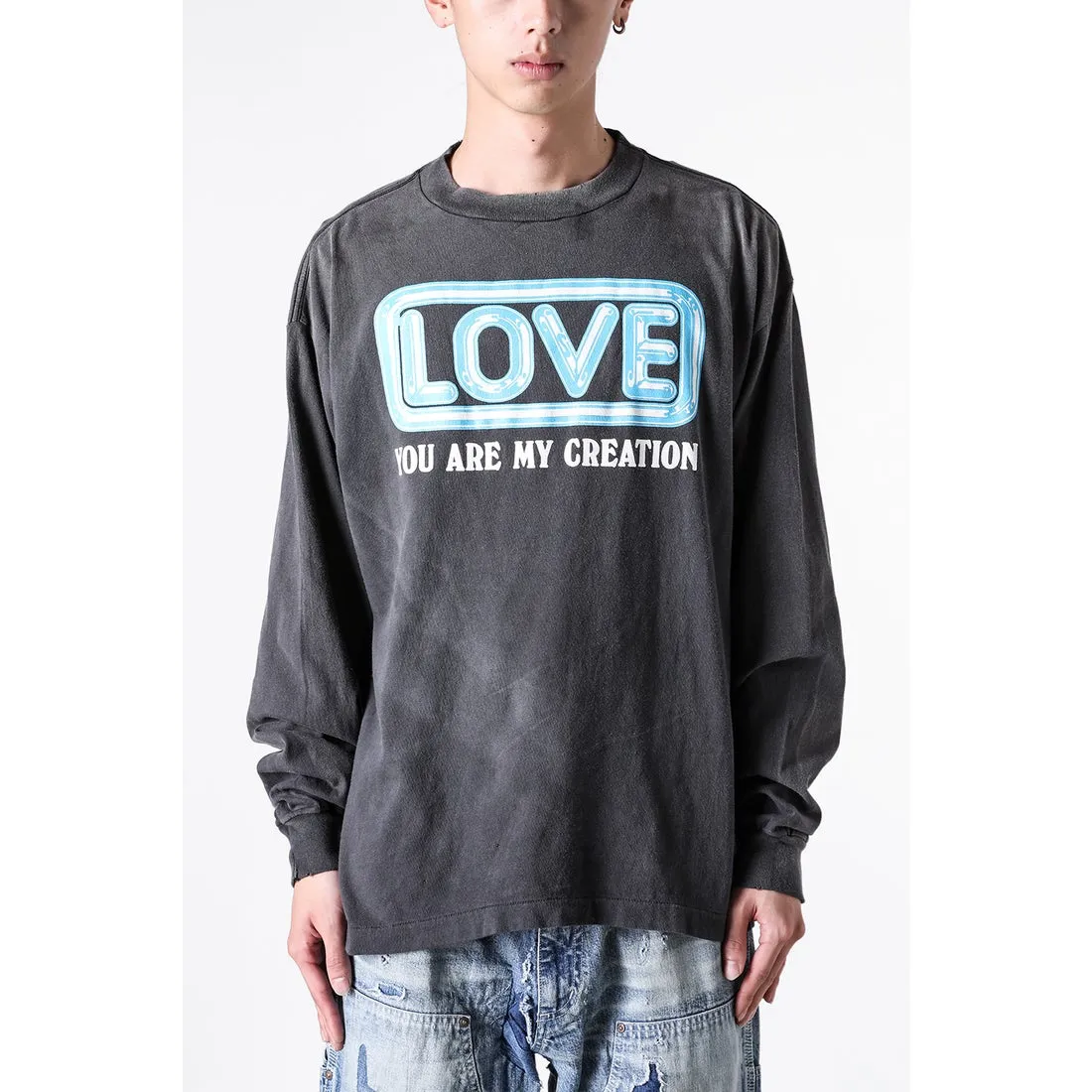 SAINT Mxxxxxx LS TEE/LOVE/BLK LOVE Love Thousand Paper Cranes distressed long sleeves with holes, washed black S-XL, look for cylindrical fabrics without side seams, don’t buy open ones anymore, boring Assute ready-made garments dyed, the whole piece is spray-painted and faded, the collar and cuffs are frayed, many places are worn, the original printing is restored/accessories are complete, with little angel anti-counterfeiting label
